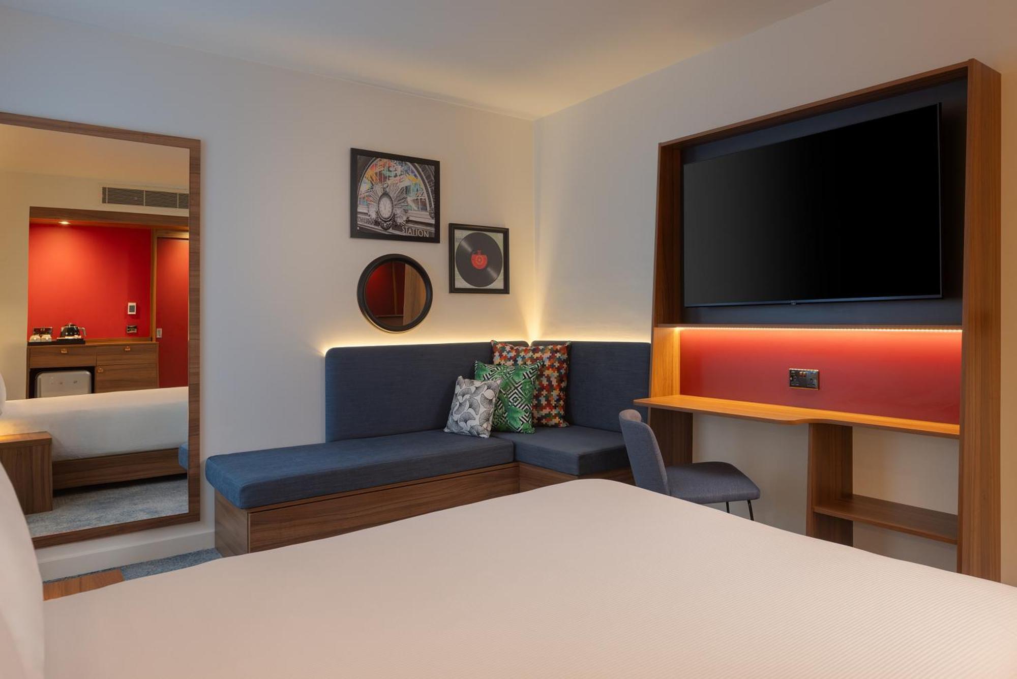 แฮมป์ตัน บาย ฮิลตัน ลอนดอน วอเตอร์ลู Hotel ภายนอก รูปภาพ