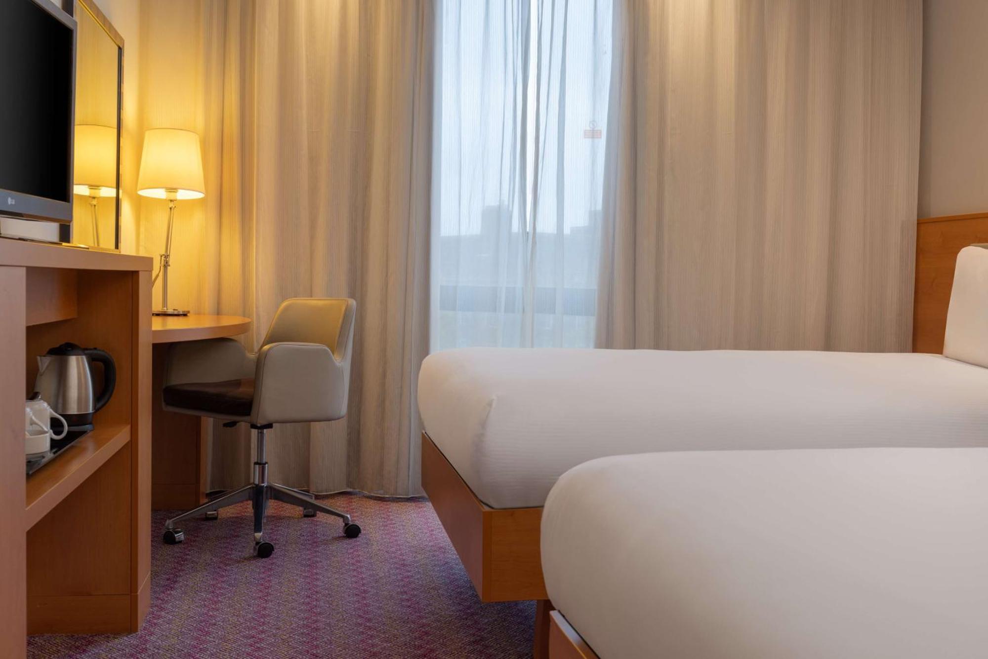 แฮมป์ตัน บาย ฮิลตัน ลอนดอน วอเตอร์ลู Hotel ภายนอก รูปภาพ
