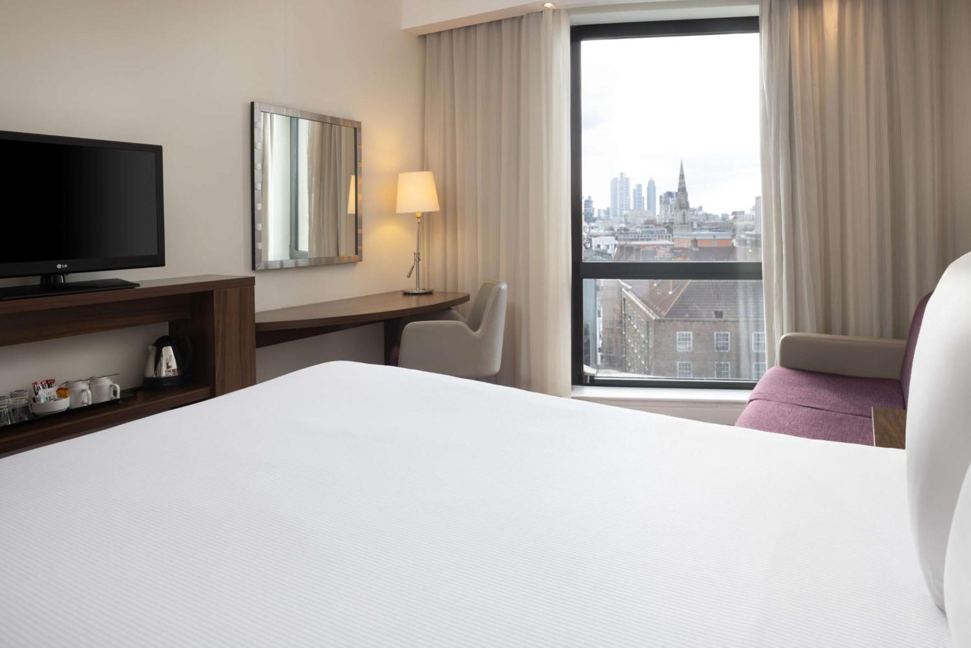 แฮมป์ตัน บาย ฮิลตัน ลอนดอน วอเตอร์ลู Hotel ภายนอก รูปภาพ